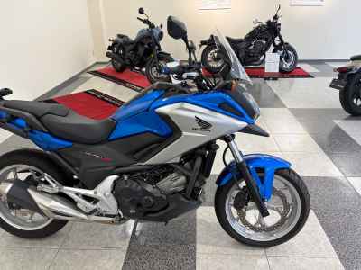 Honda NC750X LD 2016