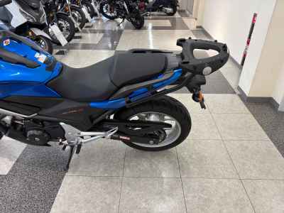 Honda NC750X LD 2016