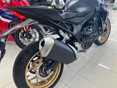 Honda CB1000 Hornet SP 2025
