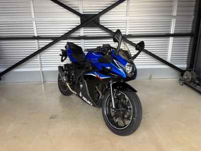 Suzuki GSX250R