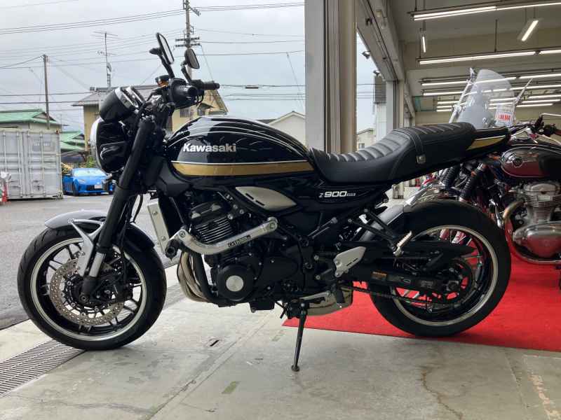 Kawasaki Z900RS 2024