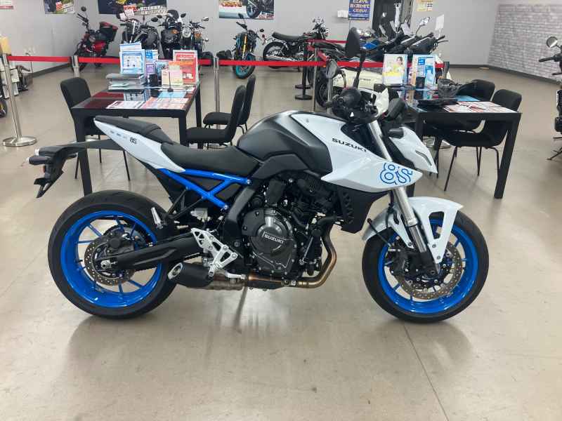 Suzuki GSX-8S 2023
