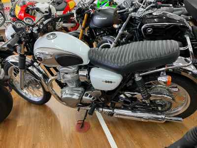Kawasaki W800 2014