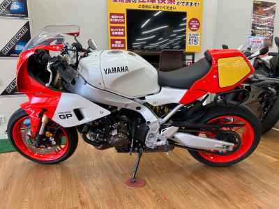 Yamaha XSR900 GP 2024