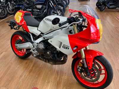 Yamaha XSR900 GP 2024