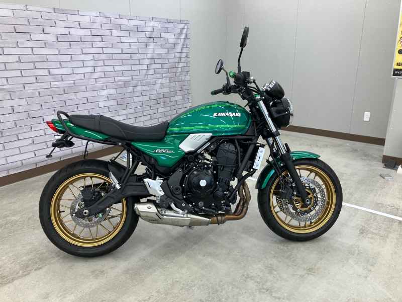 Kawasaki Z650RS 2023