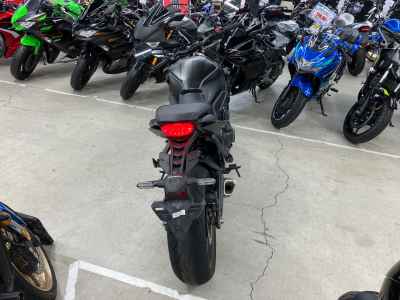 Honda CB650R 2024