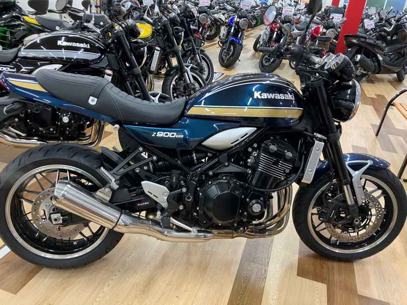 Kawasaki Z900RS 2023