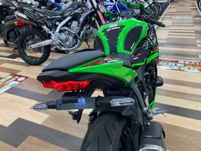 Kawasaki Ninja ZX-6R 2024
