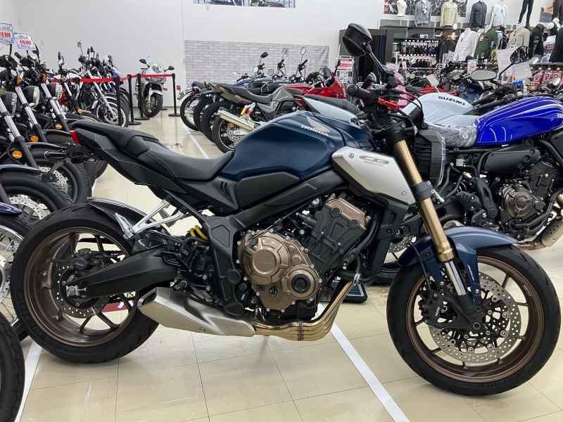 Honda CB650R 2021