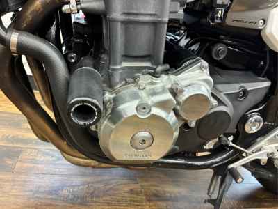 Honda CB1300SF 2011