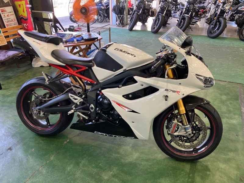 Triumph Daytona 675R 2011