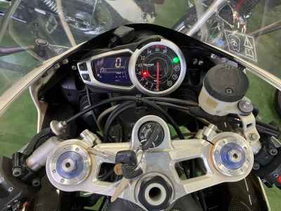 Triumph Daytona 675R 2011