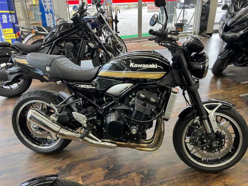 Kawasaki Z900RS 2022
