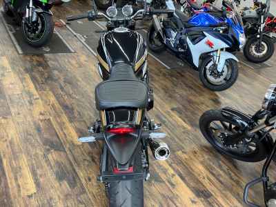 Kawasaki Z900RS 2022