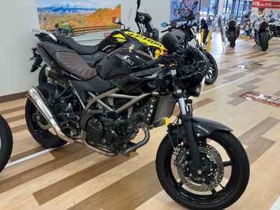 Suzuki SV650S 2022