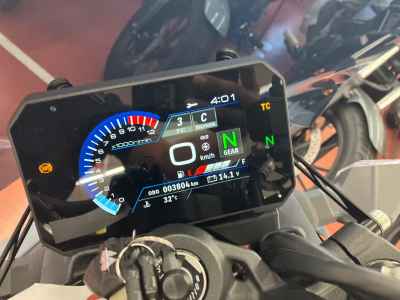 Suzuki GSX-8S 2024