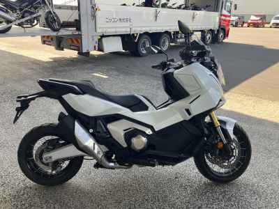 Honda X-Adv 750 2025