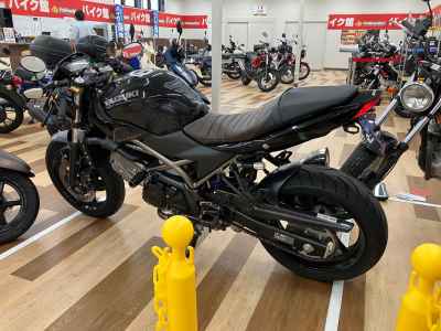 Suzuki SV650S 2022