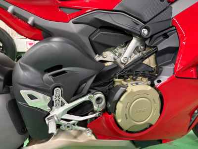 Ducati Panigale V4S 2025