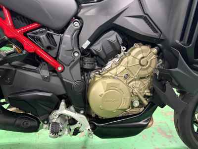 Ducati Multistrada V4 Pikes Peak 2025