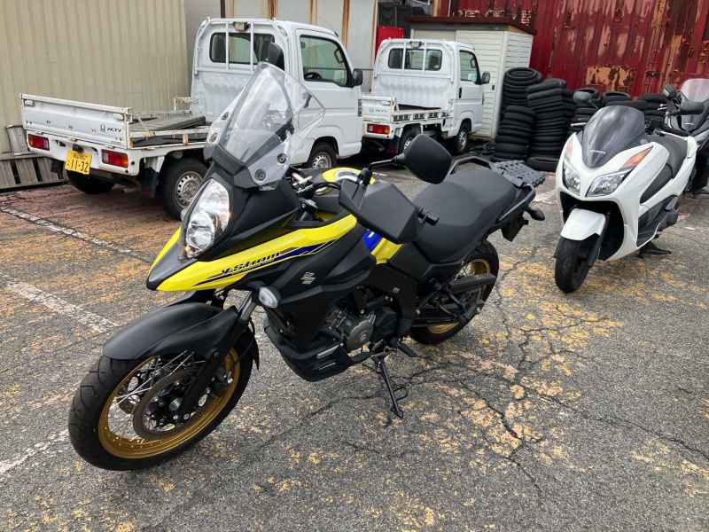 Suzuki V-Strom 650 2022