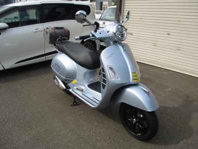 Vespa GTS ST 2021