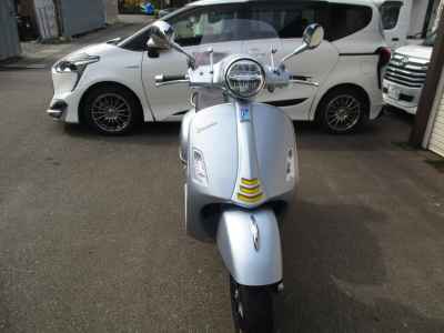 Vespa GTS ST 2021