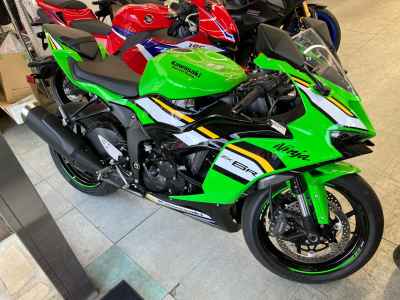 Kawasaki Ninja ZX-6R 2025