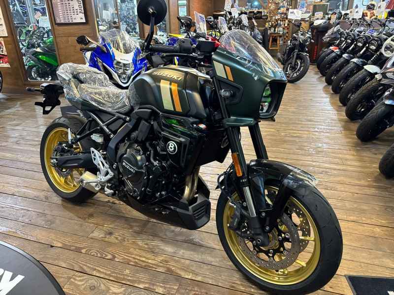 Suzuki GSX-8TT 2026