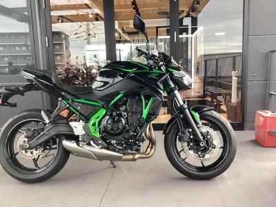 Kawasaki Z650 2026