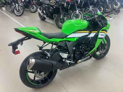 Kawasaki Ninja ZX-6R 2025