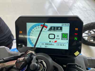 Suzuki GSX-8S 2023