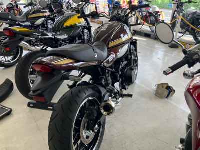 Kawasaki Z900RS 2025