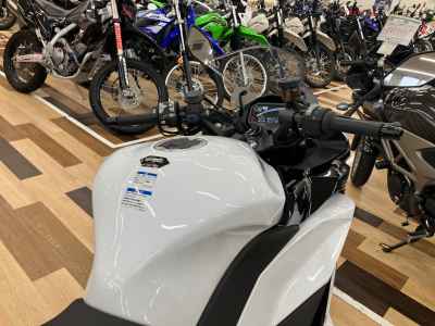 Kawasaki Ninja 1100SX 2025