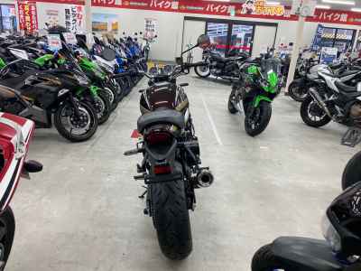 Kawasaki Z900RS 2024