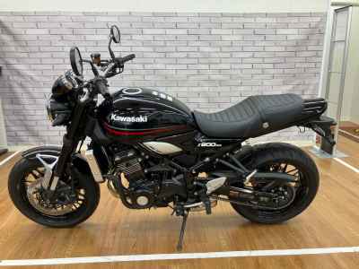 Kawasaki Z900RS 2023