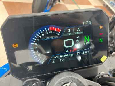 Suzuki GSX-8S