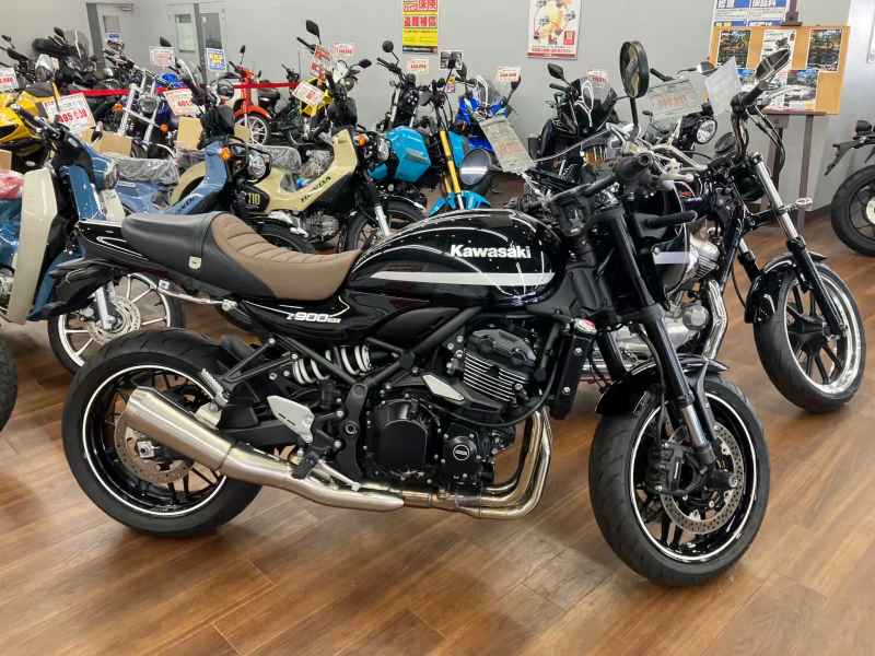 Kawasaki Z900RS Cafe 2022
