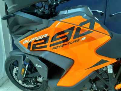 KTM 1290 Super Adventure S 2024