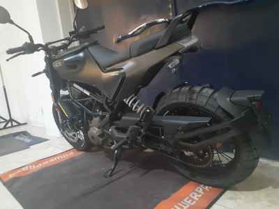 Husqvarna Svartpilen 401 2023