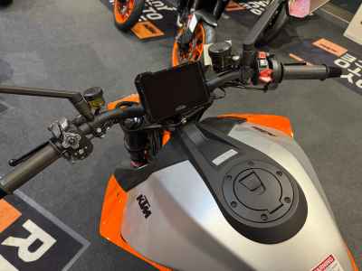 KTM 1290 Super Duke R Evo 2023