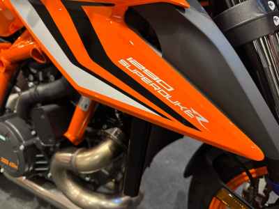 KTM 1290 Super Duke R Evo 2023