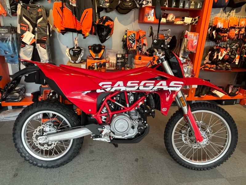 GasGas ES700 2024