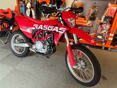 GasGas ES700 2024