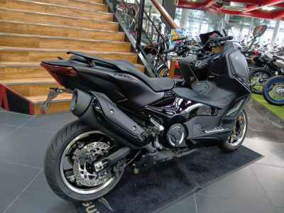 Yamaha TMAX 560 Tech MAX 2025