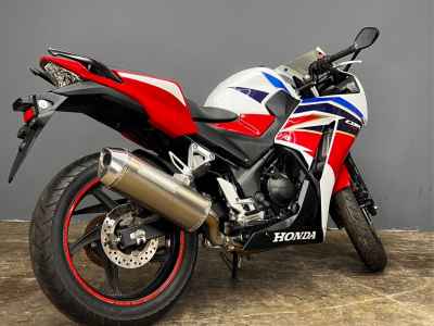 Honda CBR250R 2017