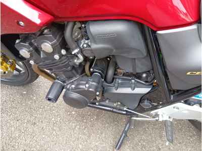 Honda CB400 Super Boldor 2015