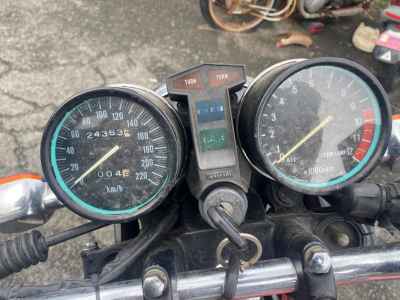 Kawasaki Z500 2025