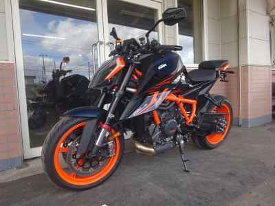 KTM 1290 Super Duke R 2024